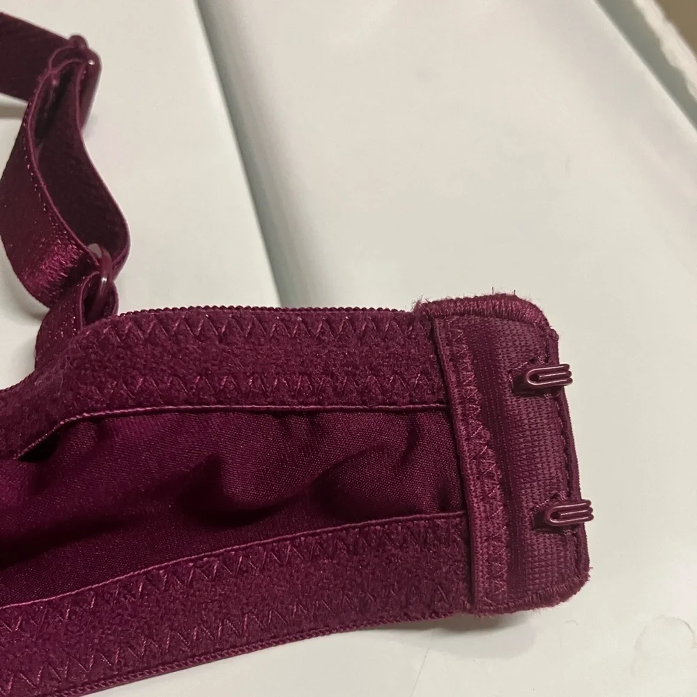 MAIDENFORM 38D Purple Bra Padded‎ Underwire Adjustable